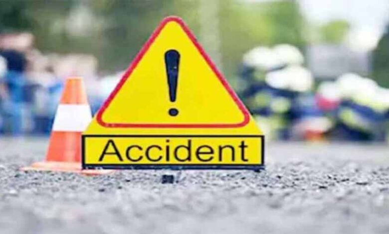 जांजगीर चांपा में बाइक को पिकअप वाहन ने मारी टक्कर, युवक मौत जांजगीर चांपा में बाइक को पिकअप वाहन ने मारी टक्कर, युवक मौत