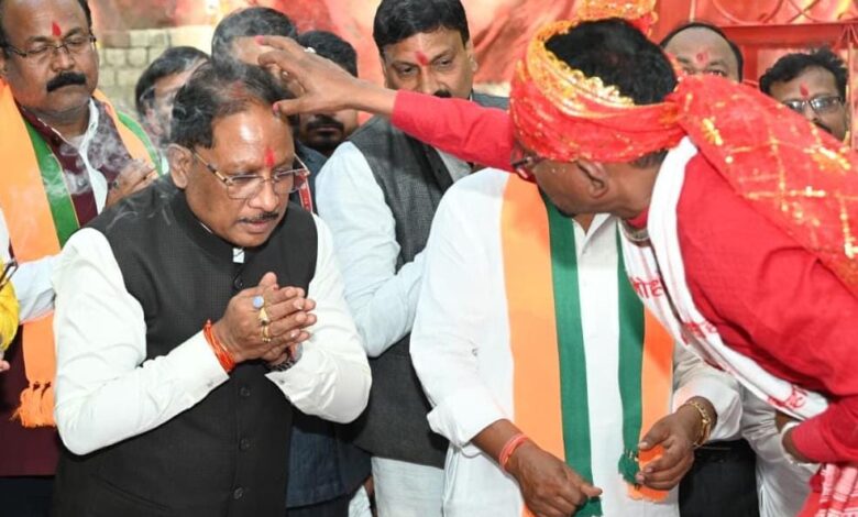 मुख्यमंत्री ने कुदरगढ़ी माता मंदिर में पूजा-अर्चना कर की प्रदेशवासियों की सुख-समृद्धि की कामना…. मुख्यमंत्री ने कुदरगढ़ी माता मंदिर में पूजा-अर्चना कर की प्रदेशवासियों की सुख-समृद्धि की कामना….